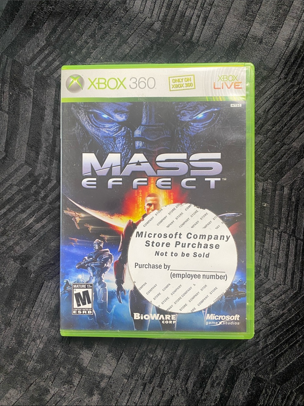 Microsoft Xbox 360 Mass Effect - Green Case with Sci‑Fi Cover Art
